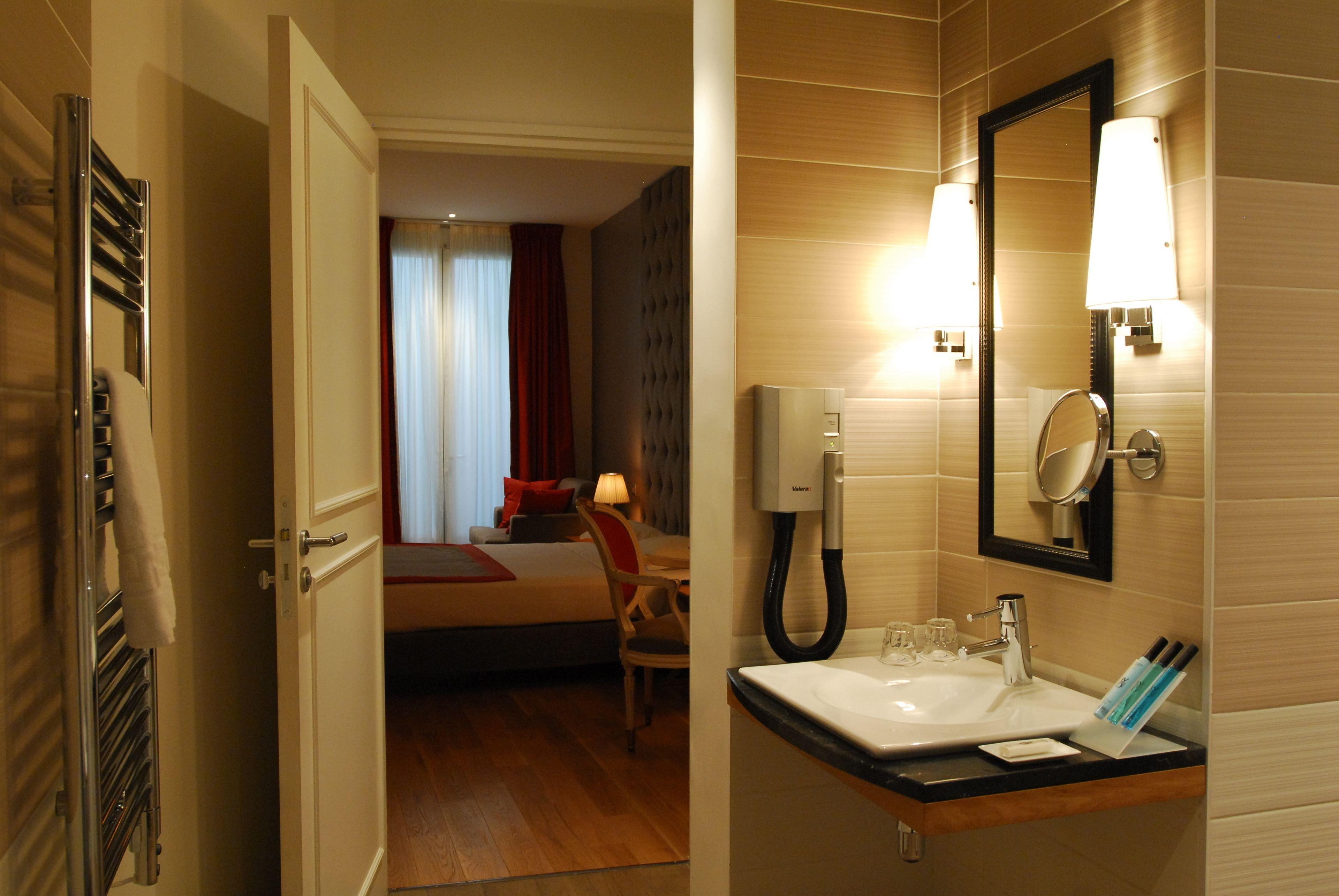 Hotel Windsor Opera 4*